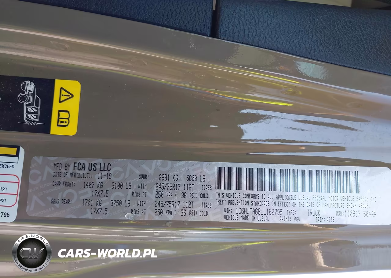 2020 Jeep Gladiator Sport S 4X4 VIN:1C6HJTAG8LL160795 - 9