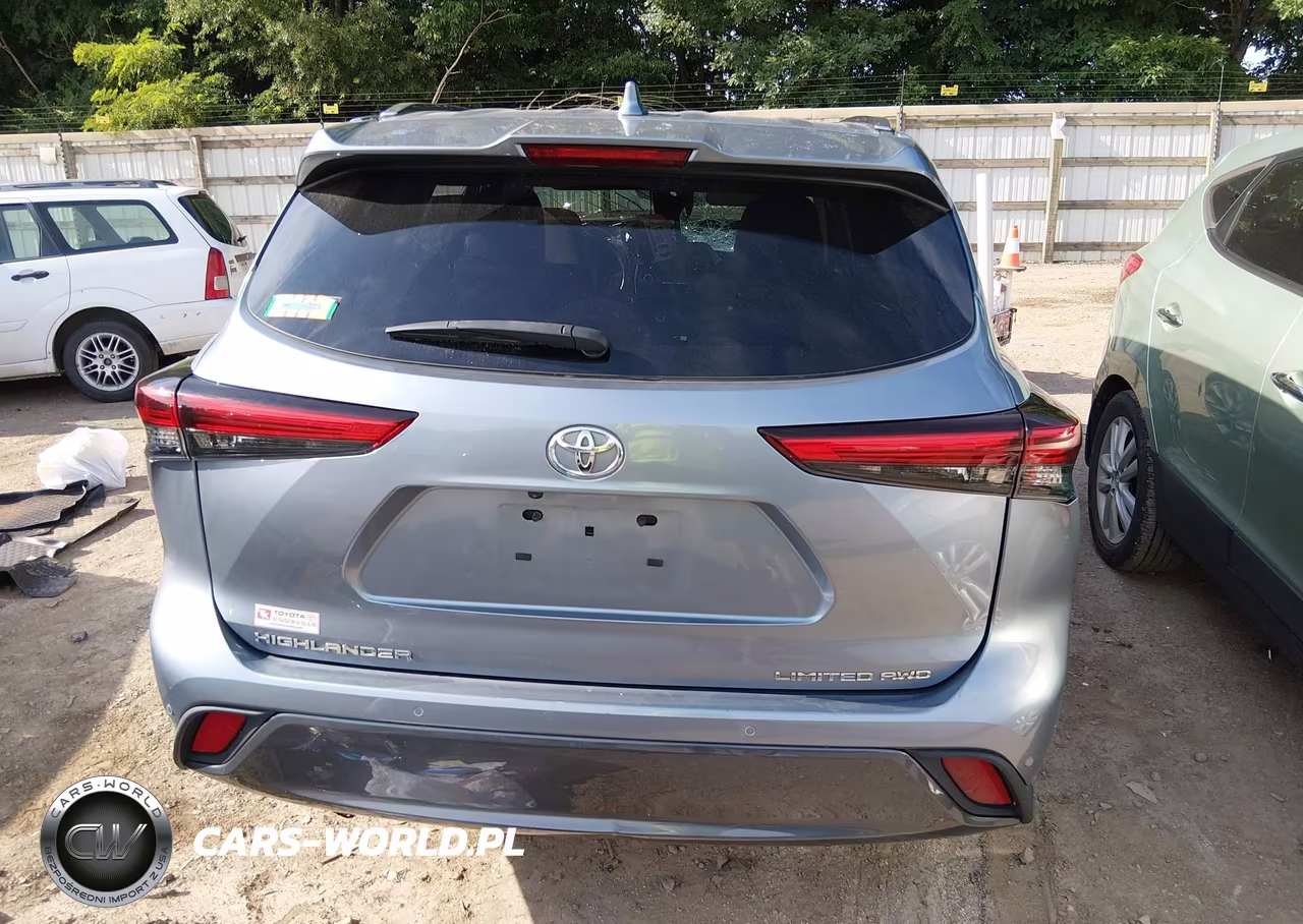 2021 Toyota Highlander Limited VIN:5TDDZRBH2MS088759 - 17