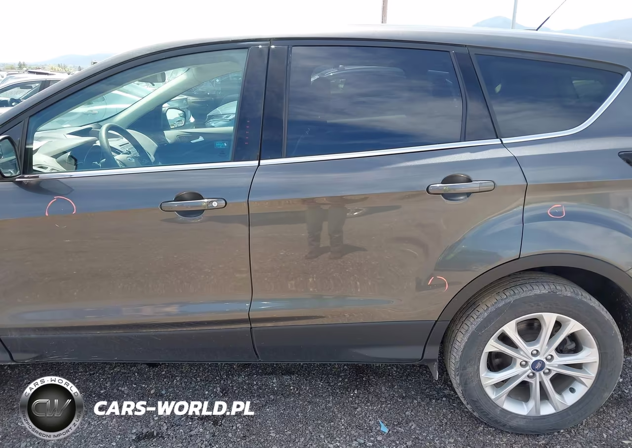 2017 Ford Escape Se VIN:1FMCU9GD3HUE18566 - 6