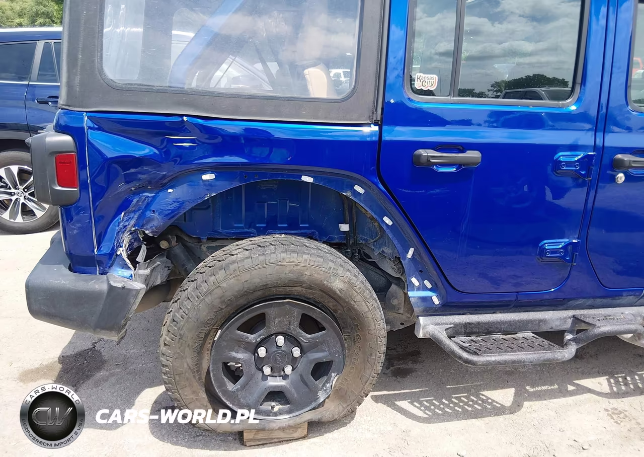 2020 Jeep Wrangler Unlimited Sport 4X4 VIN:1C4HJXDN1LW271813 - 19