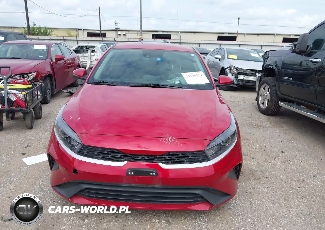 2024 Kia Forte Lxs VIN:3KPF24AD1RE809914 - 12