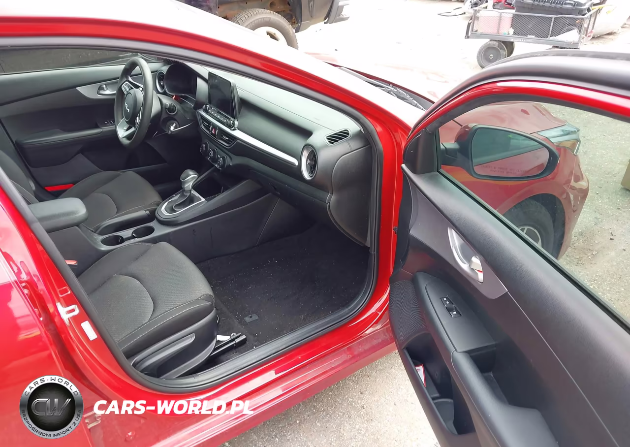 2024 Kia Forte Lxs VIN:3KPF24AD1RE809914 - 5