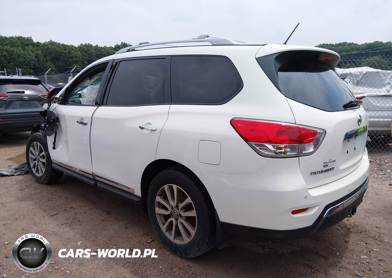 2014 Nissan Pathfinder Sl VIN:5N1AR2MN2EC725872 - 3