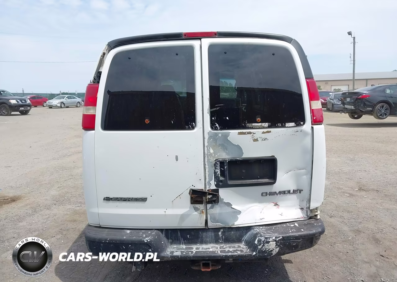 2004 Chevrolet Express VIN:1GCHG35U641141196 - 17