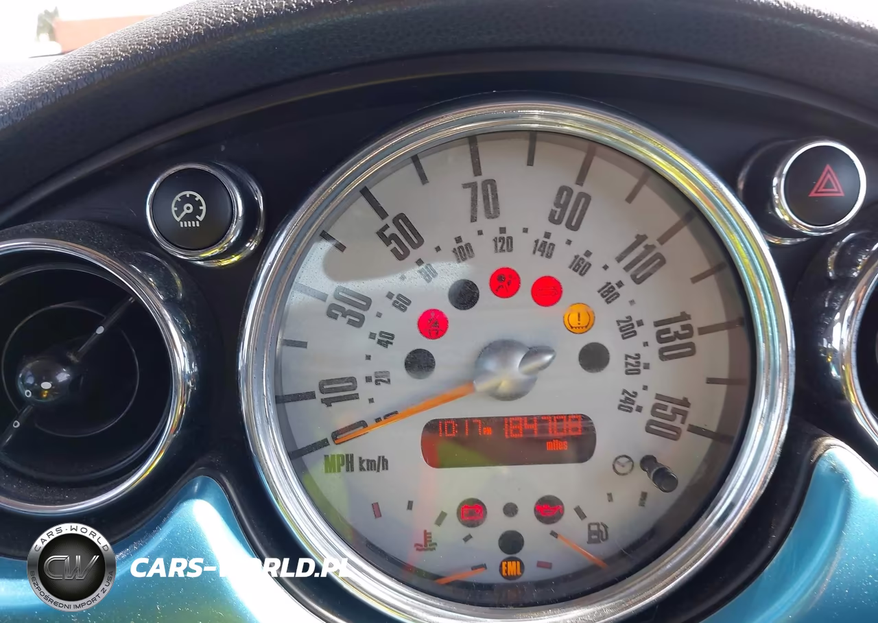 2005 Mini Cooper S VIN:WMWRE33595TL14797 - 7