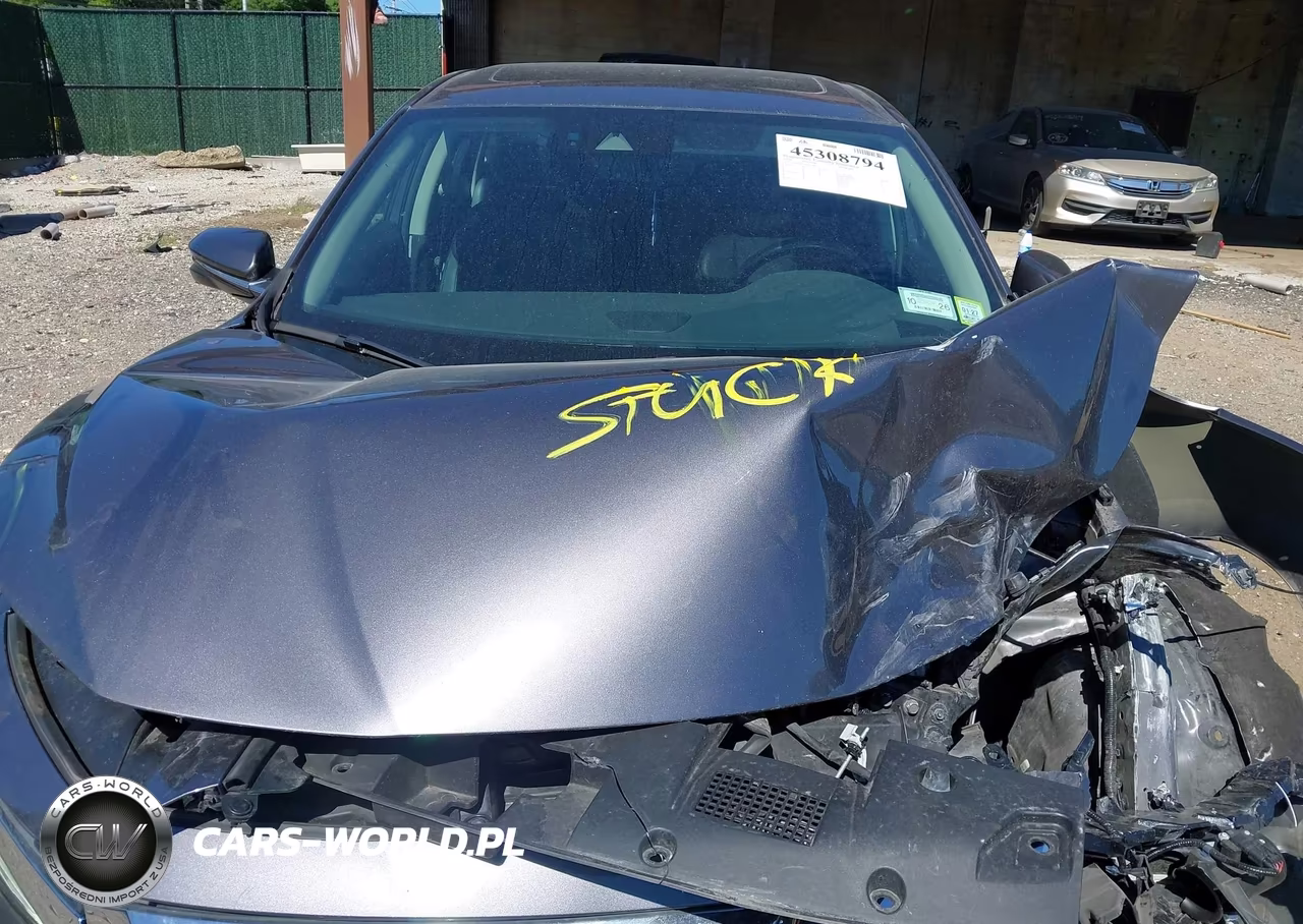 2019 Honda Insight Touring VIN:19XZE4F91KE032617 - 10