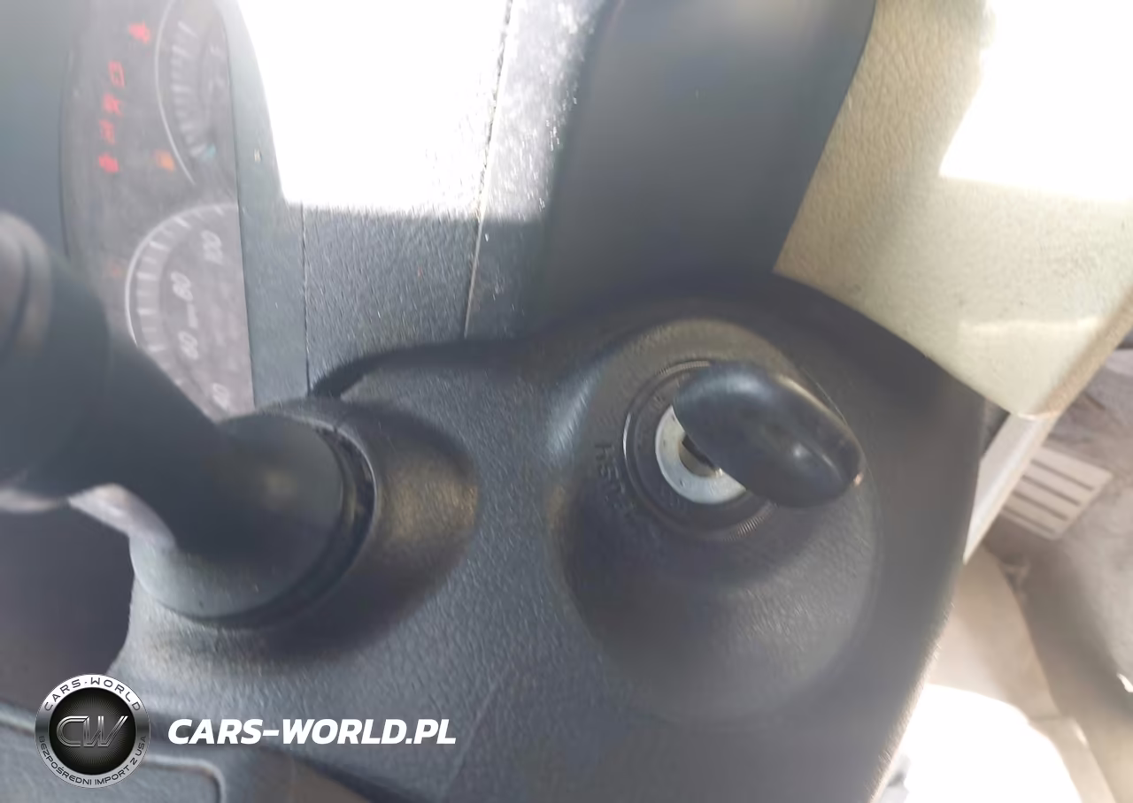 2015 Toyota Camry Le VIN:4T4BF1FK9FR473274 - 11