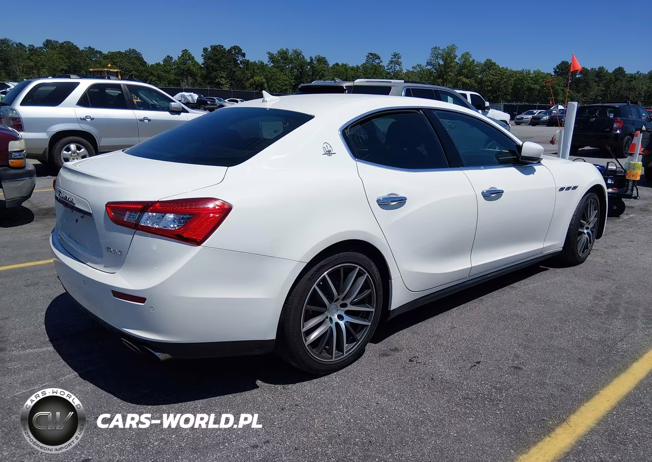 2015 Maserati Ghibli S Q4 VIN:ZAM57RTA7F1149692 - 4