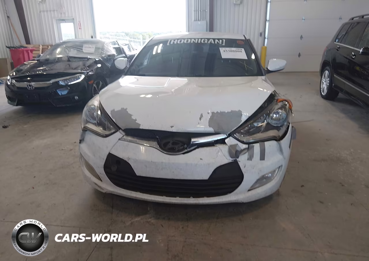 2017 Hyundai Veloster VIN:KMHTC6AD8HU310647 - 6