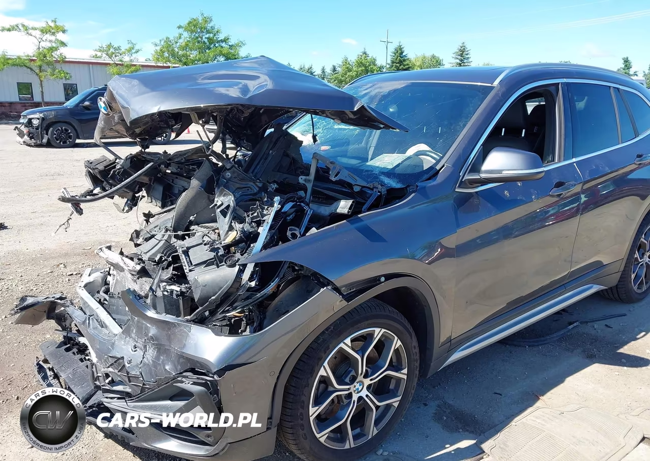 2020 BMW X1 xDrive28I VIN:WBXJG9C01L5R11609 - 16
