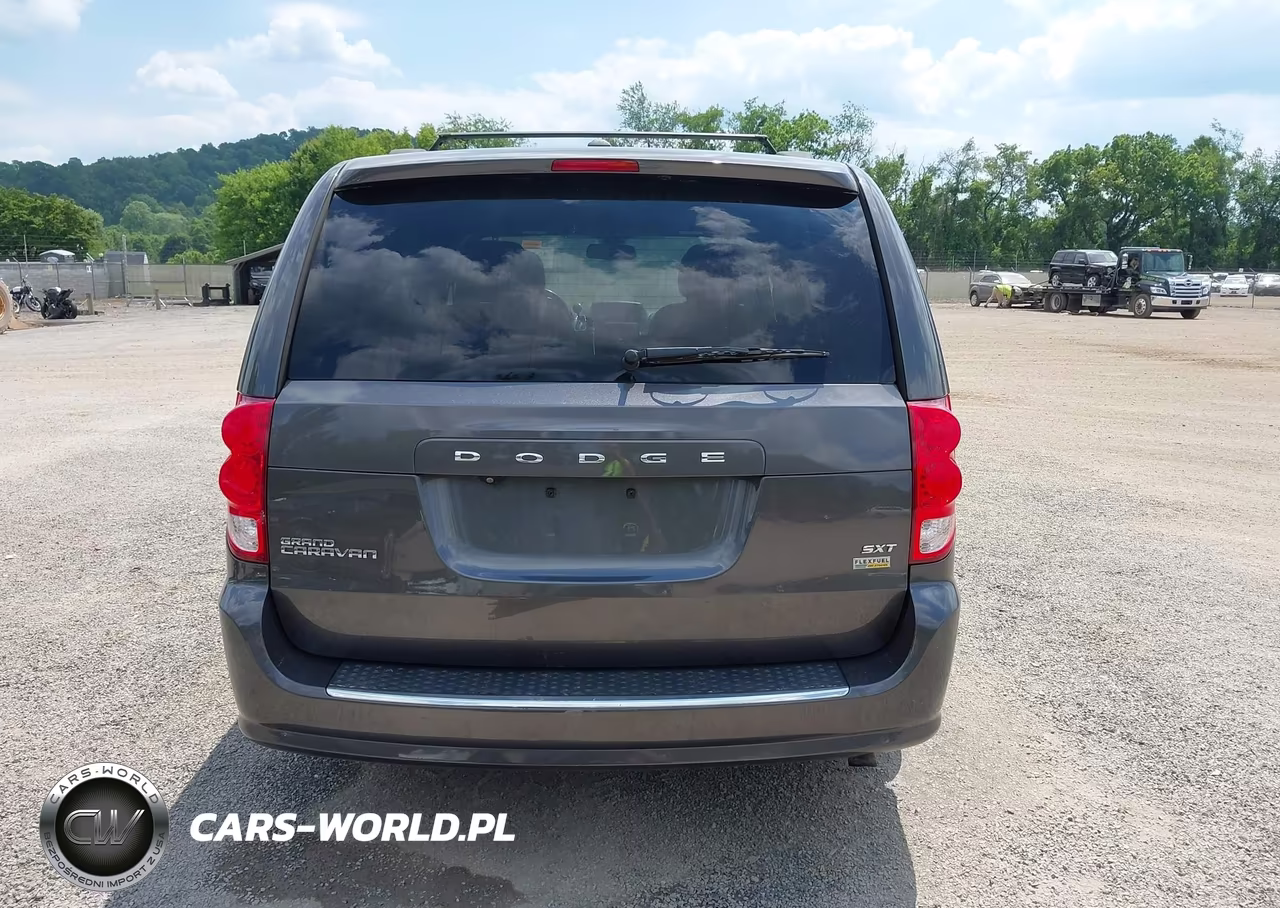 2019 Dodge Grand Caravan Sxt VIN:2C4RDGCG6KR631535 - 17