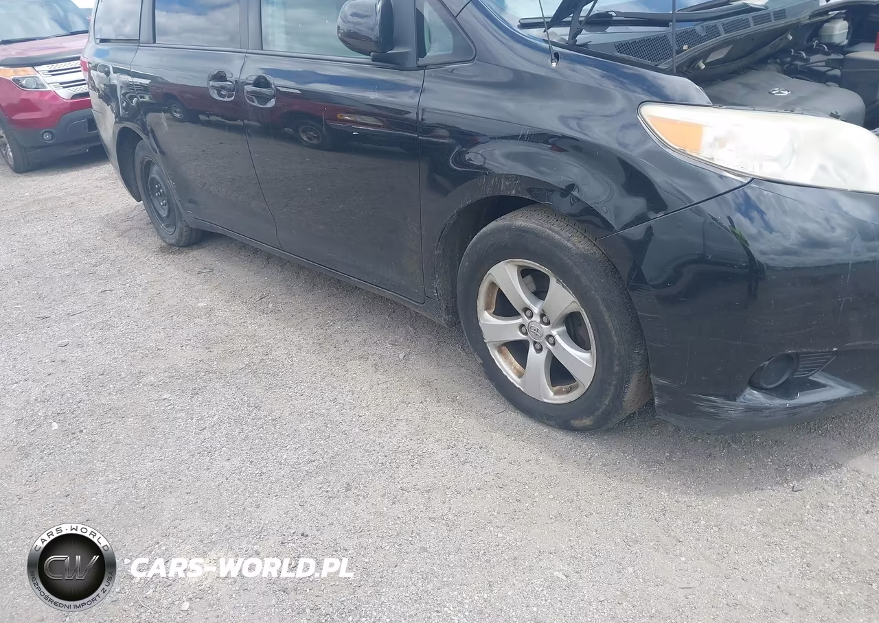 2013 Toyota Sienna Le V6 8 Passenger VIN:5TDKK3DC5DS321849 - 6