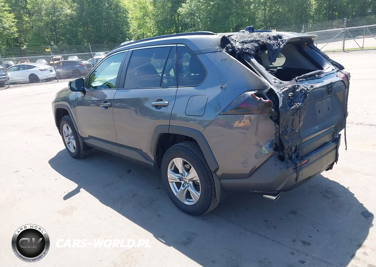 2023 Toyota Rav4 Xle VIN:2T3P1RFV8PW363848 - 3