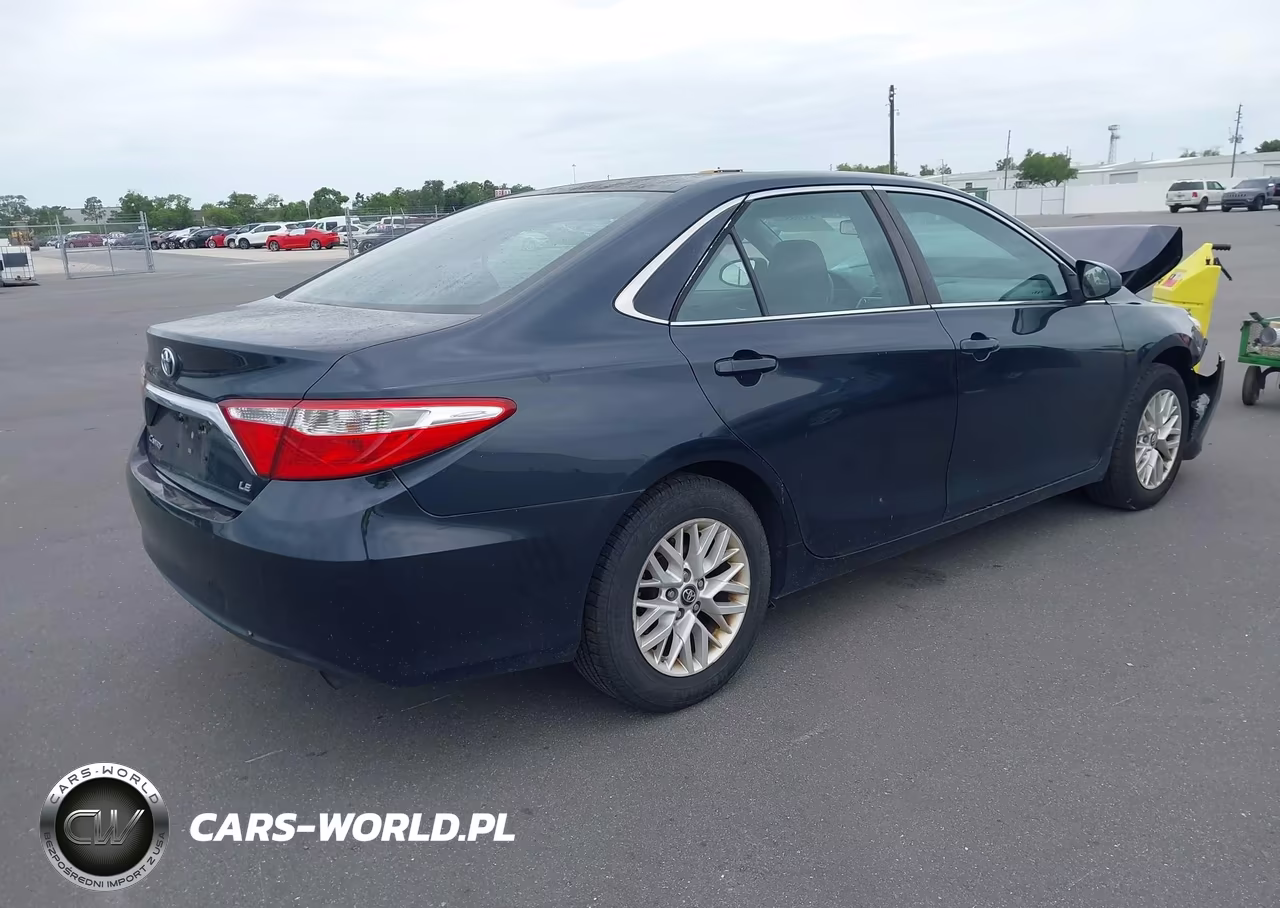 2016 Toyota Camry Le VIN:4T1BF1FK4GU230662 - 4