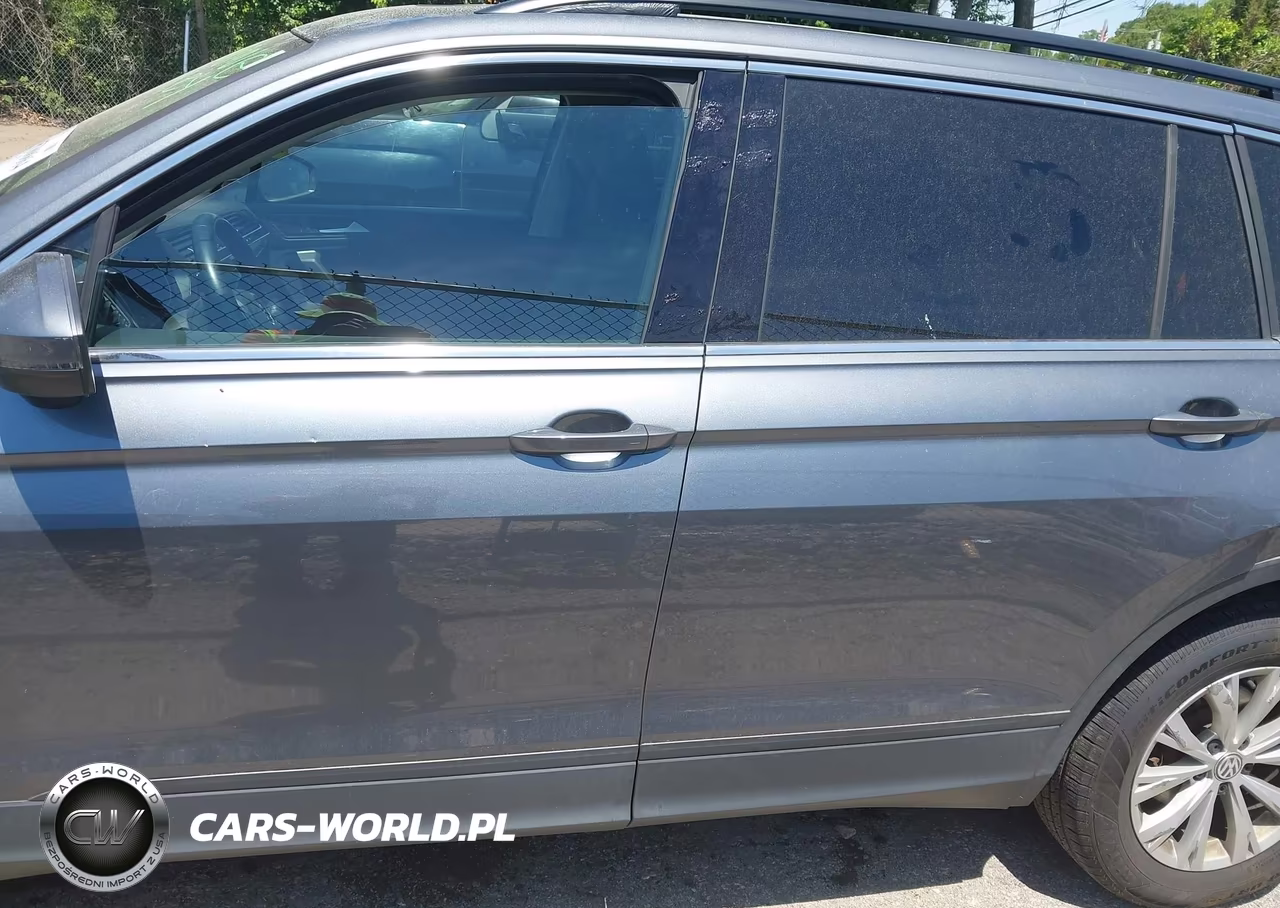 2019 Volkswagen Tiguan 2.0T Se-2.0T Sel-2.0T Sel R-Line-2.0T Sel R-Line Black VIN:3VV2B7AX9KM068337 - 14