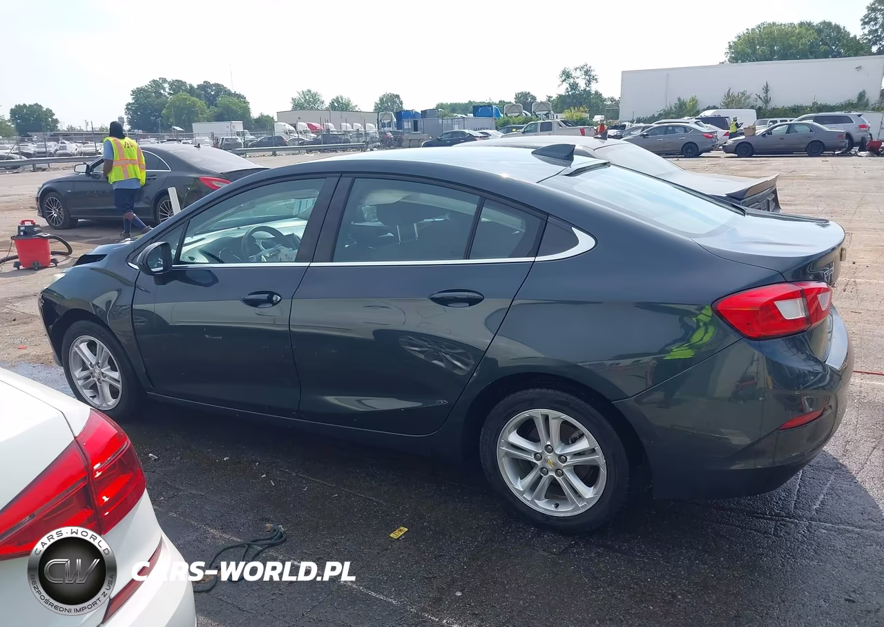2018 Chevrolet Cruze Lt Auto VIN:1G1BE5SM6J7117753 - 14