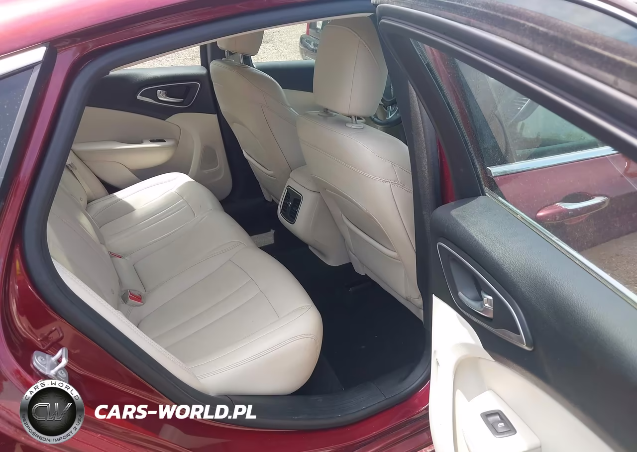 2015 Chrysler 200 C VIN:1C3CCCCB9FN546900 - 8