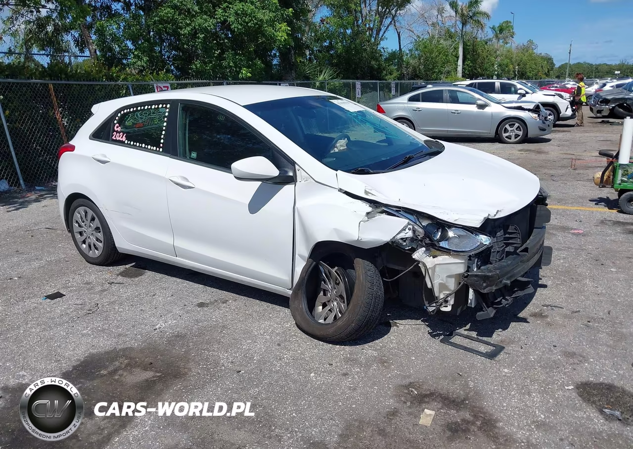 2016 Hyundai Elantra Gt – zdjęcie 1 z 15