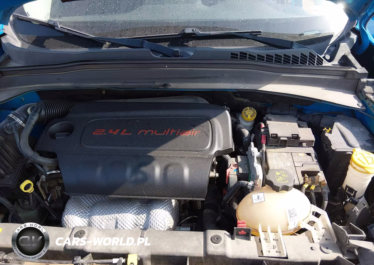 2015 Jeep Renegade Latitude VIN:ZACCJABT5FPB88590 - 10