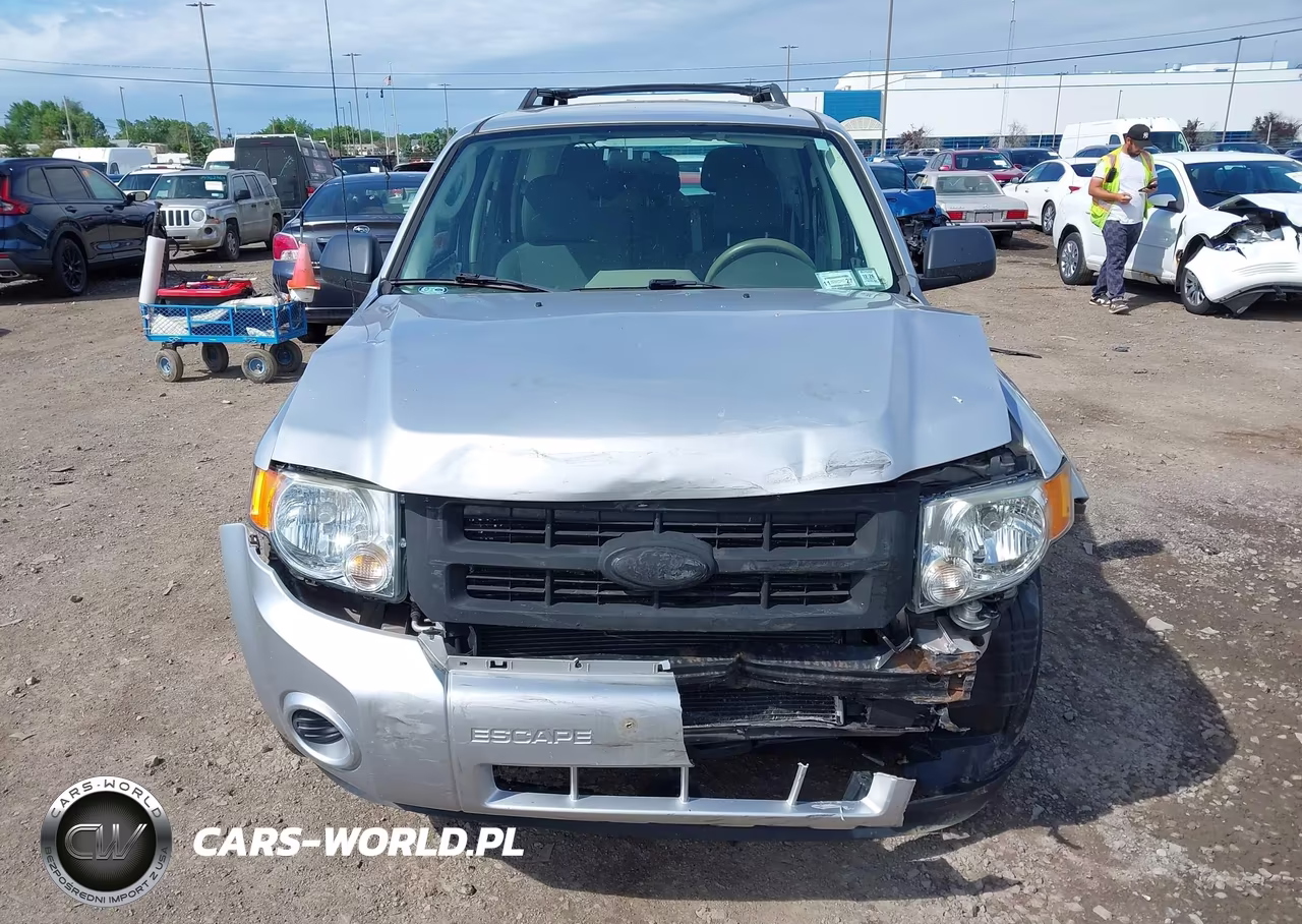 2011 Ford Escape Xls VIN:1FMCU9C75BKA02702 - 13