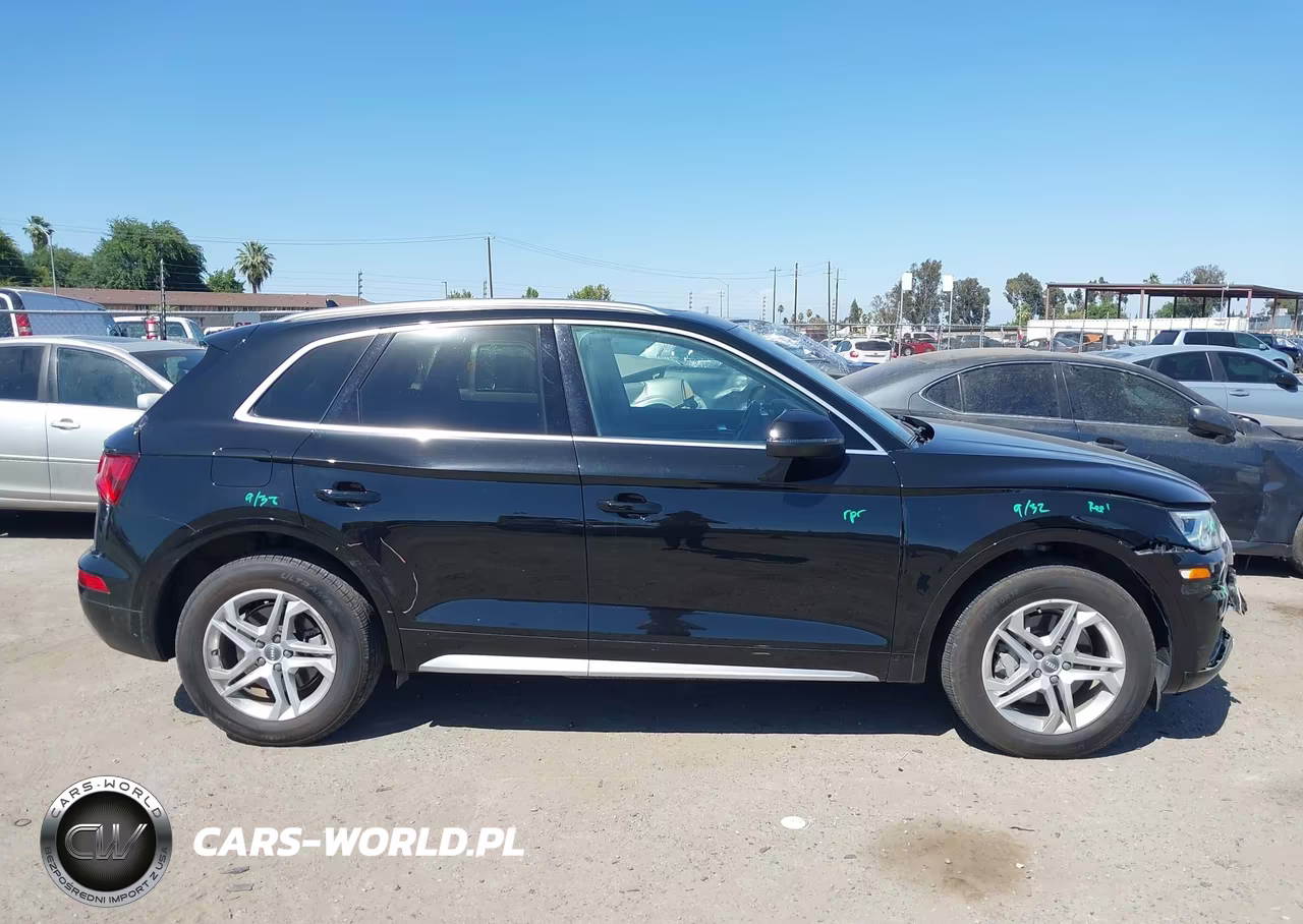 2018 Audi Q5 2.0T Premium-2.0T Tech Premium VIN:WA1BNAFY6J2205660 - 13