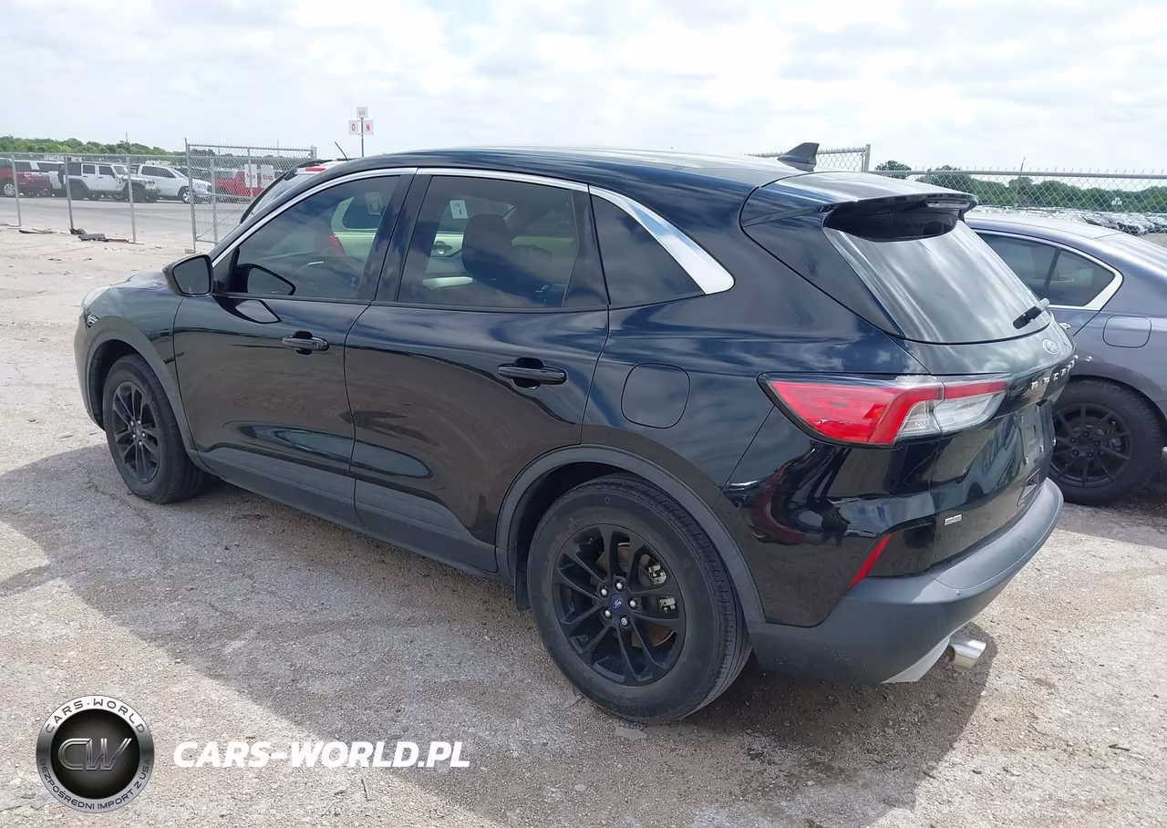 2020 Ford Escape Se VIN:1FMCU0G69LUB48555 - 3