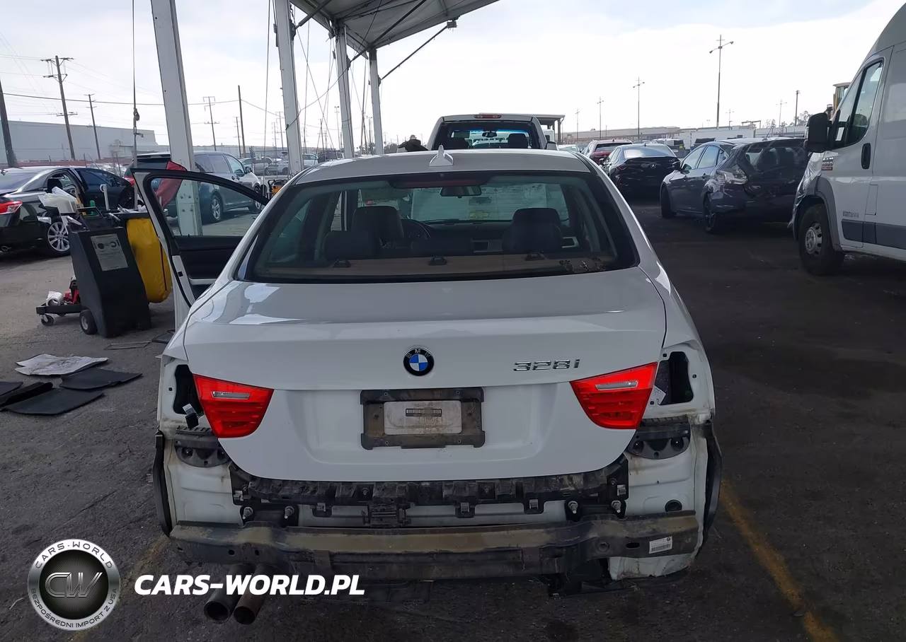 2010 BMW 328I VIN:WBAPH5G56ANM35306 - 17