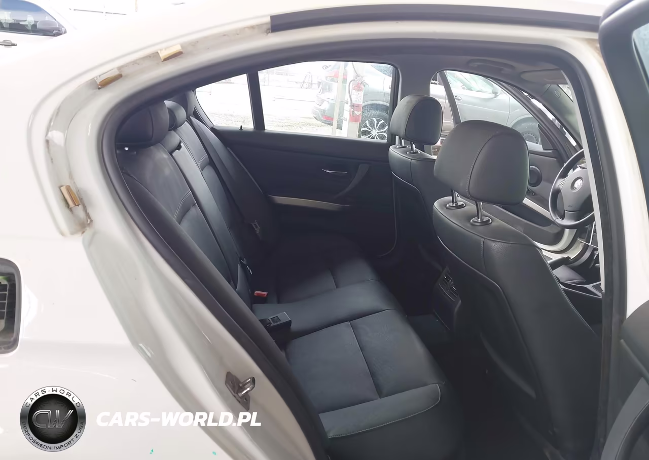 2010 BMW 328I VIN:WBAPH5G56ANM35306 - 8