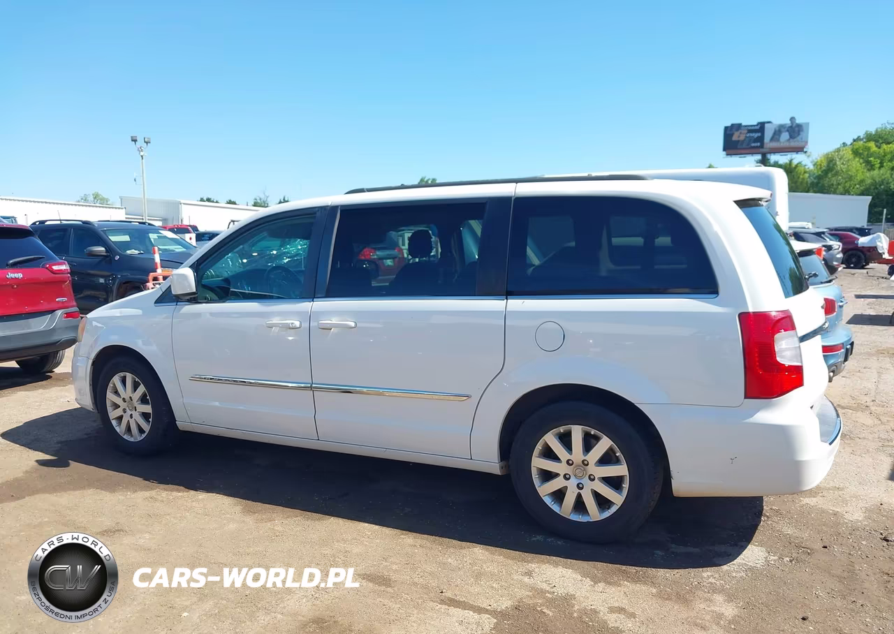 2013 Chrysler Town & Country Touring VIN:2C4RC1BG7DR787541 - 14