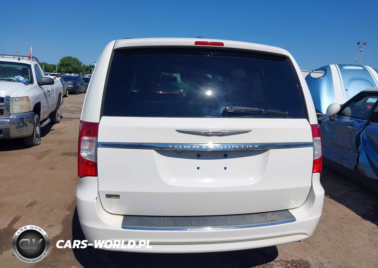 2013 Chrysler Town & Country Touring VIN:2C4RC1BG7DR787541 - 16