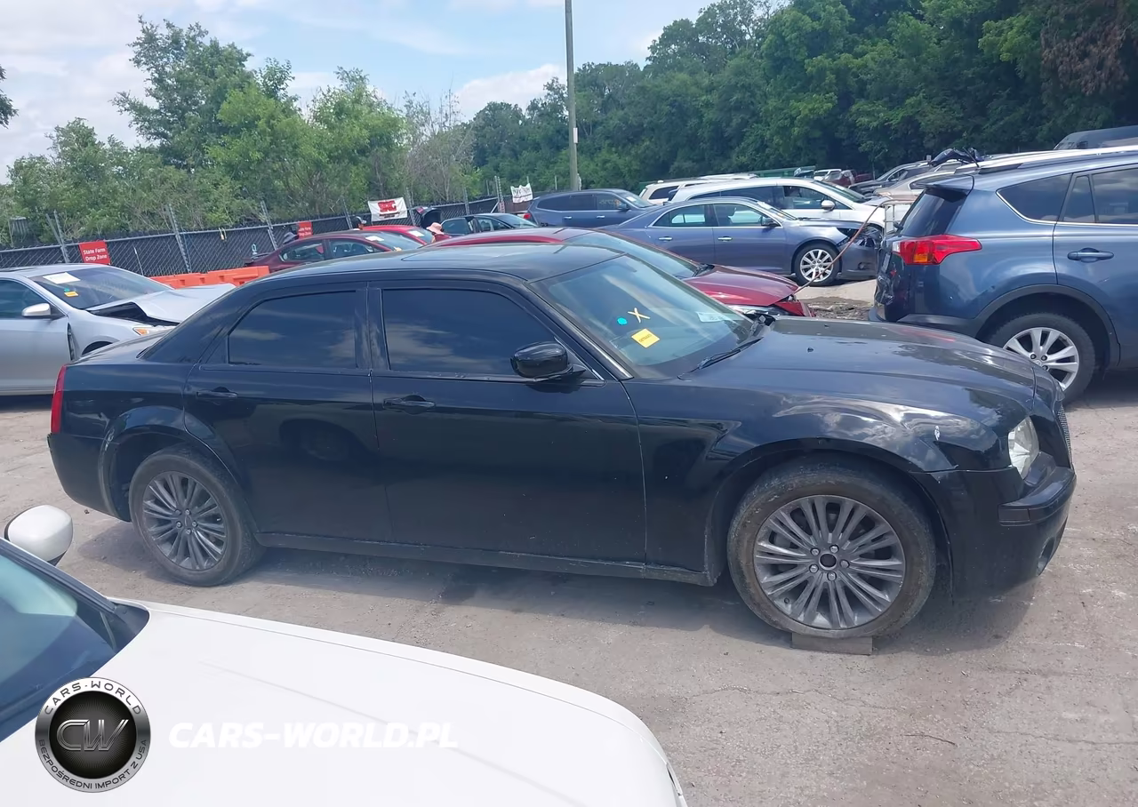 2010 Chrysler 300 300S V6 VIN:2C3CA2CV5AH329047 - 13