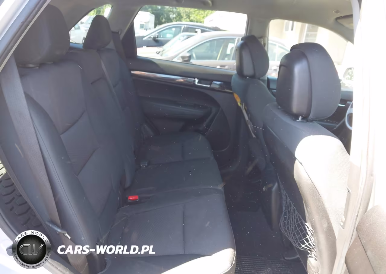 2011 Kia Sorento Lx VIN:5XYKTCA18BG154994 - 8
