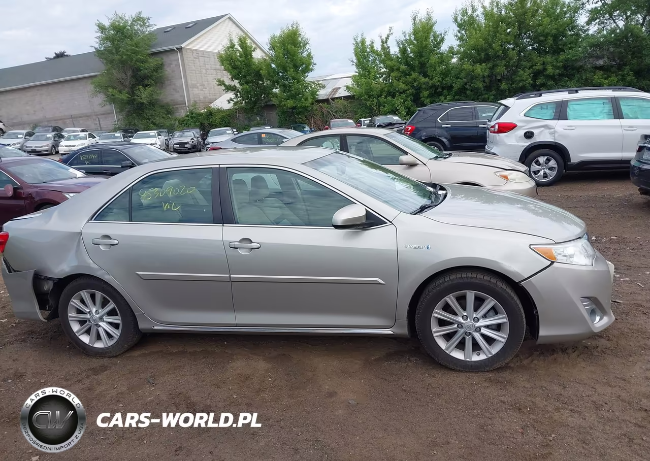 2014 Toyota Camry Hybrid Xle VIN:4T1BD1FKXEU122713 - 13