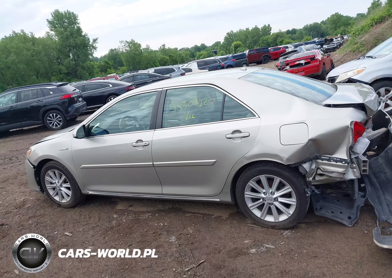 2014 Toyota Camry Hybrid Xle VIN:4T1BD1FKXEU122713 - 14