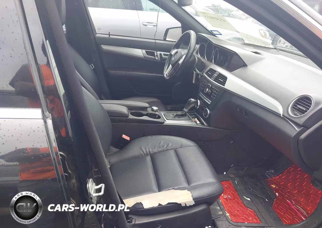 2012 Mercedes-Benz C 250 Sport VIN:WDDGF4HB9CA616794 - 5