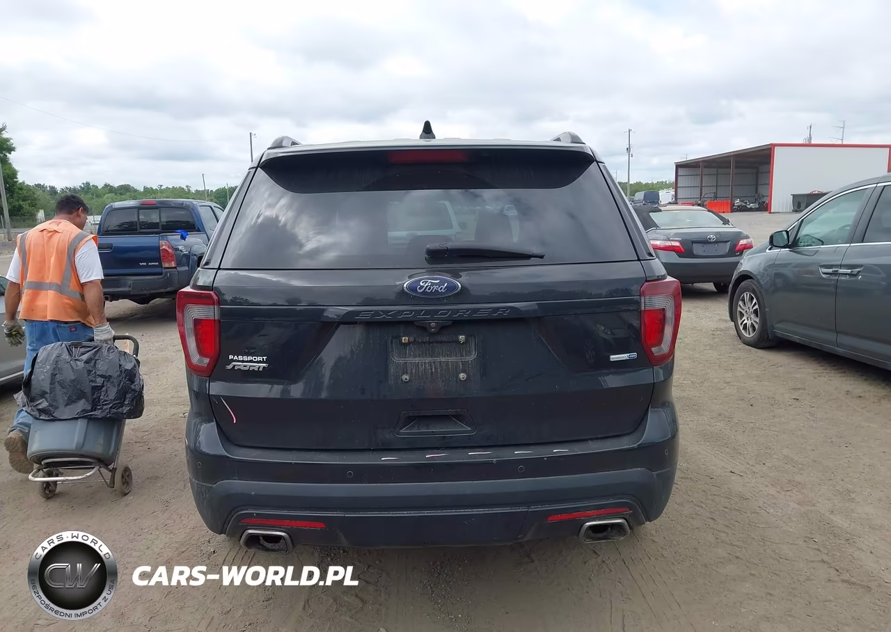2017 Ford Explorer Sport VIN:1FM5K8GT7HGA55641 - 16