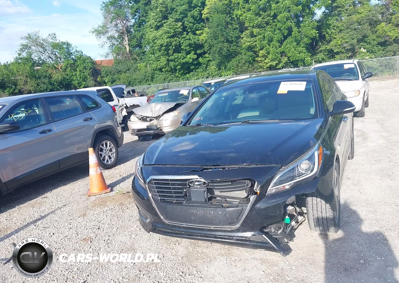 2017 Hyundai Sonata Hybrid Limited VIN:KMHE34L34HA067101 - 13