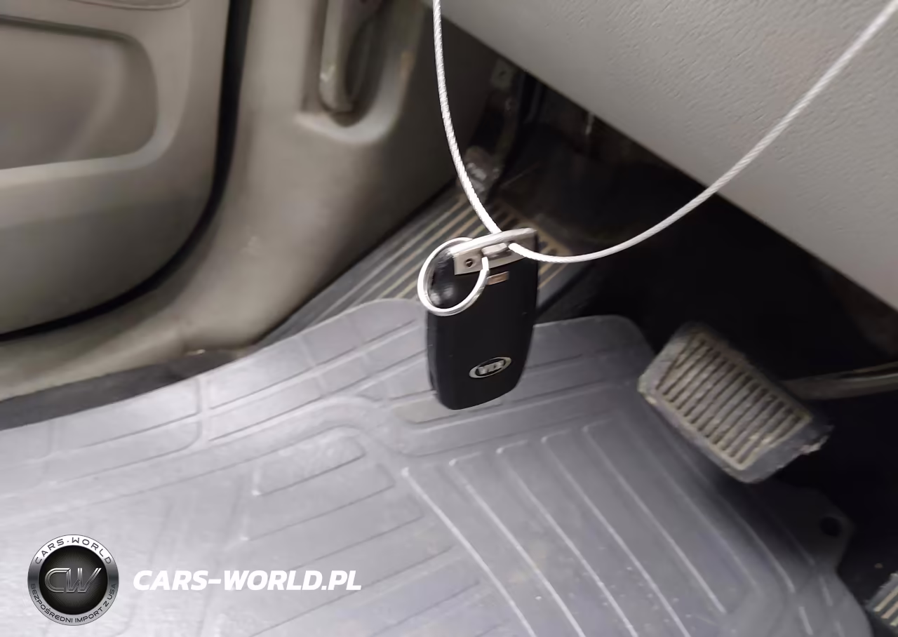 2017 Kia Sedona Lx VIN:KNDMB5C12H6243038 - 11