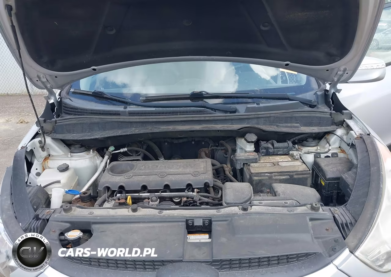 2012 Hyundai Tucson Gls VIN:KM8JUCAC9CU396666 - 10