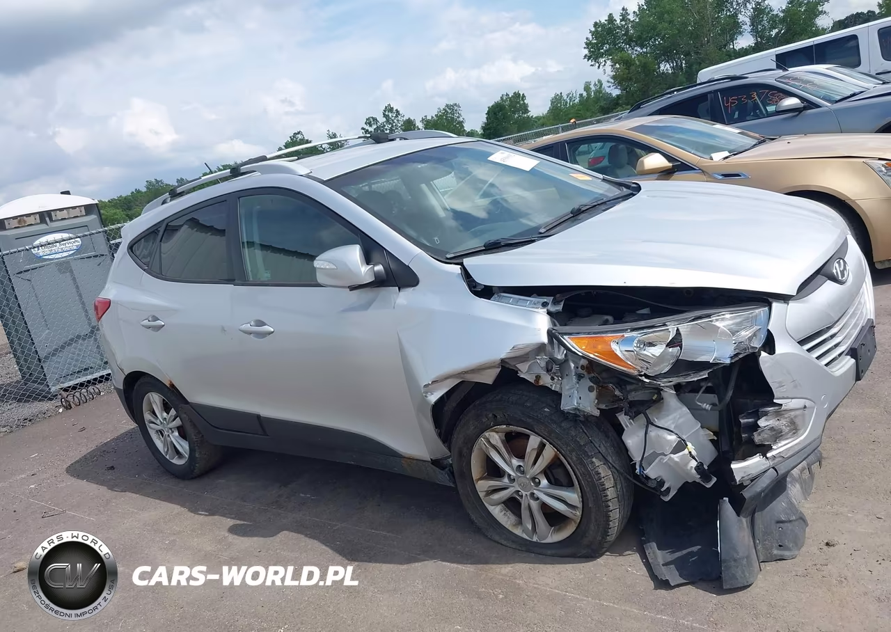 2012 Hyundai Tucson Gls VIN:KM8JUCAC9CU396666 - 12