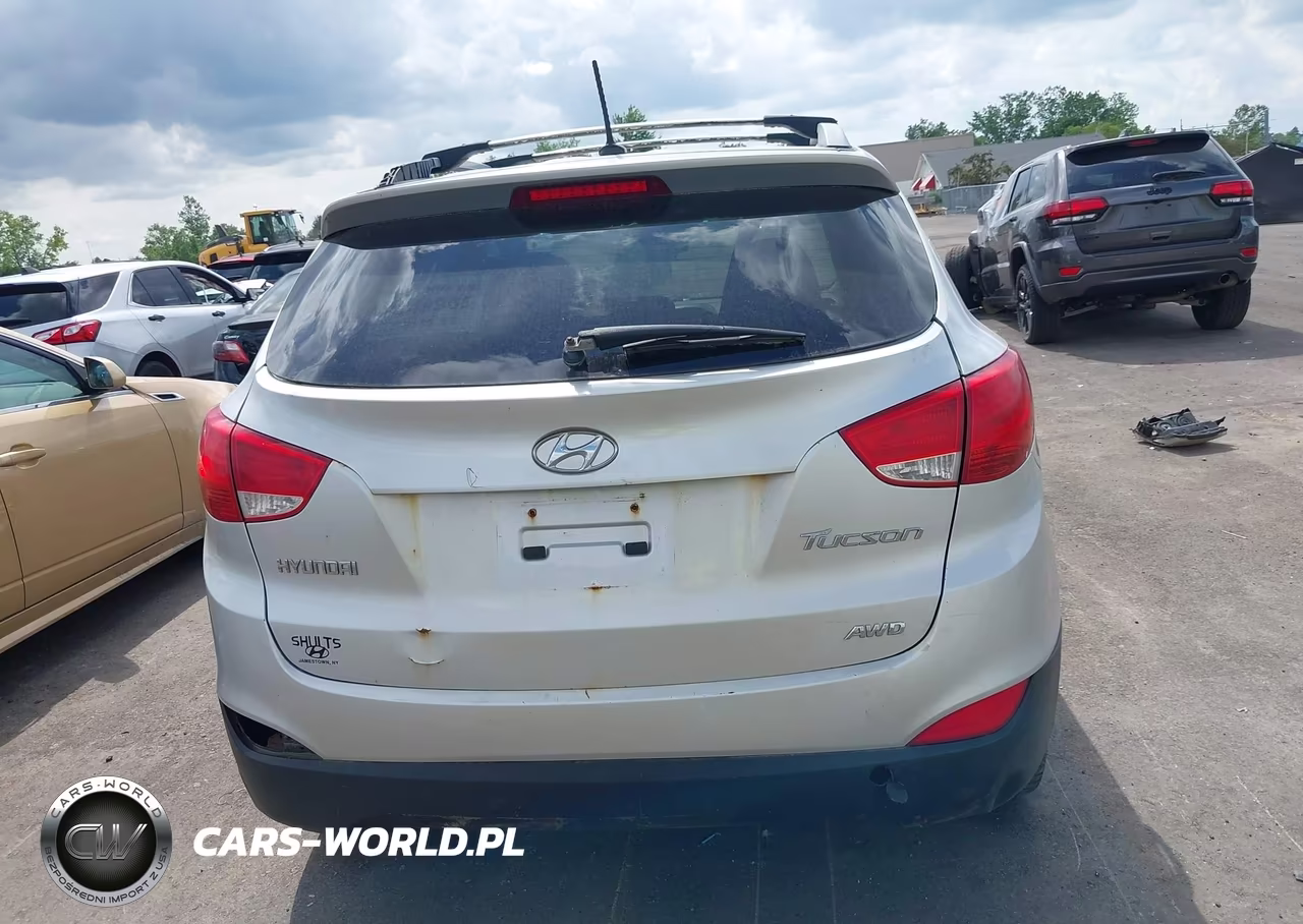 2012 Hyundai Tucson Gls VIN:KM8JUCAC9CU396666 - 15