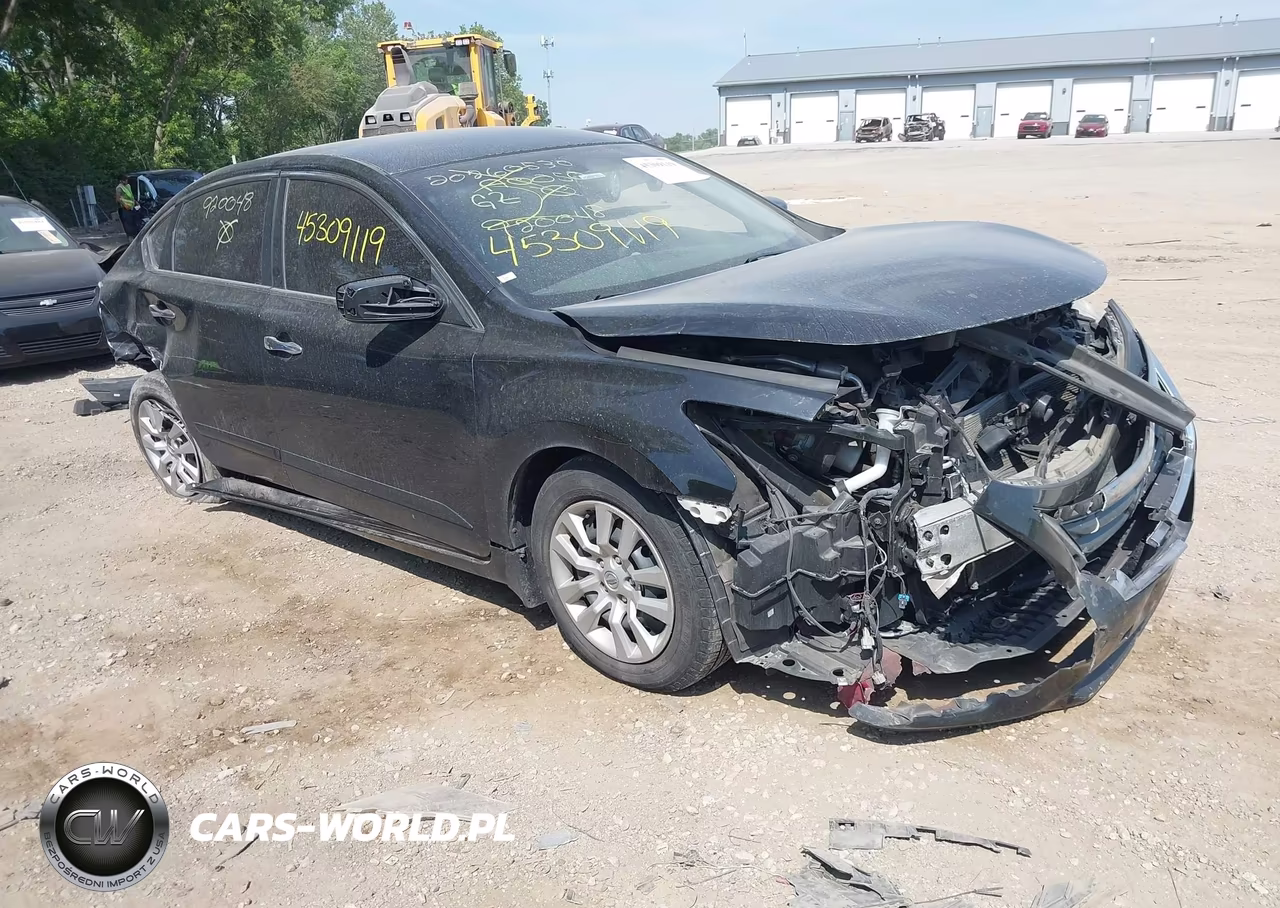 2015 Nissan Altima 2.5 S – zdjęcie 1 z 17