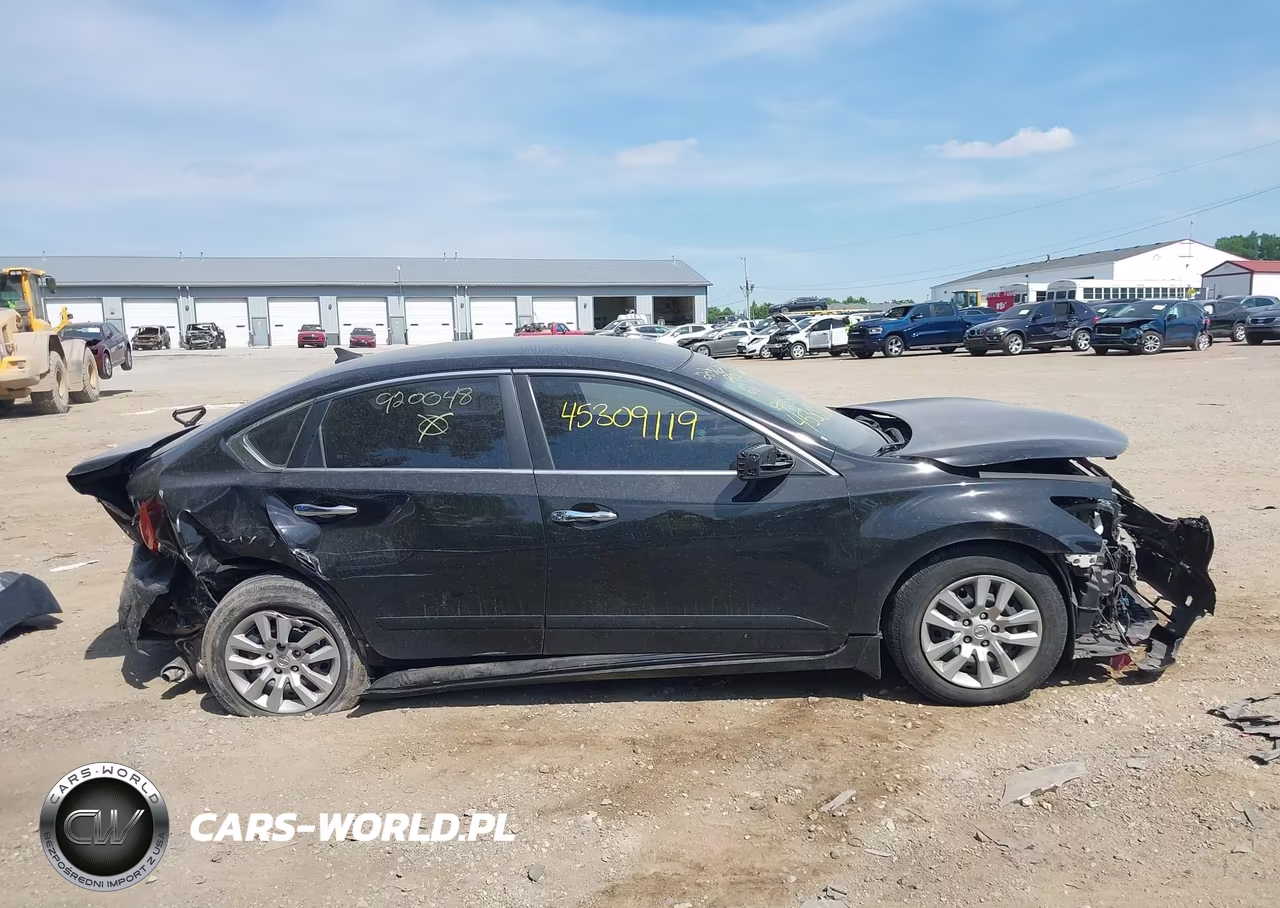 2015 Nissan Altima 2.5 S VIN:1N4AL3APXFN920048 - 14