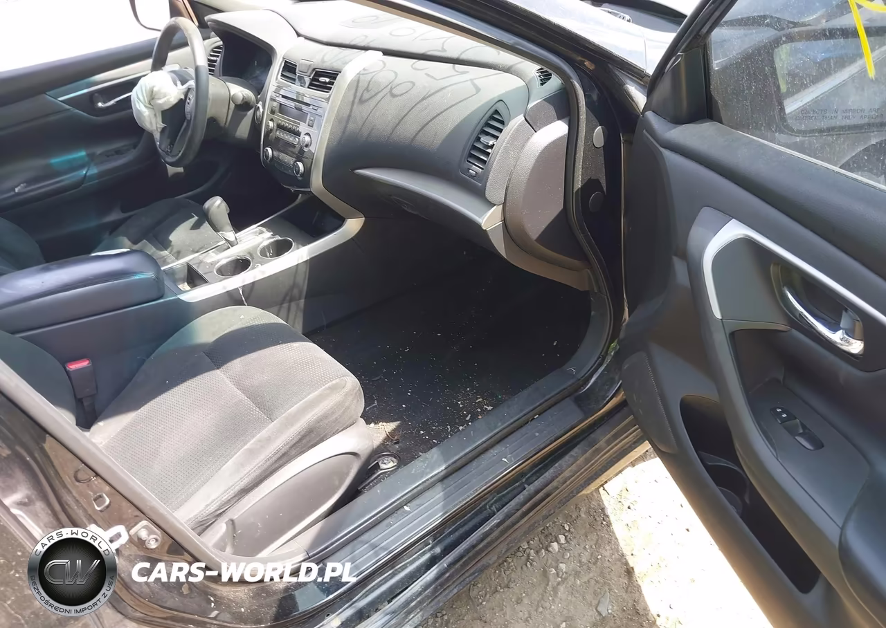 2015 Nissan Altima 2.5 S VIN:1N4AL3APXFN920048 - 5