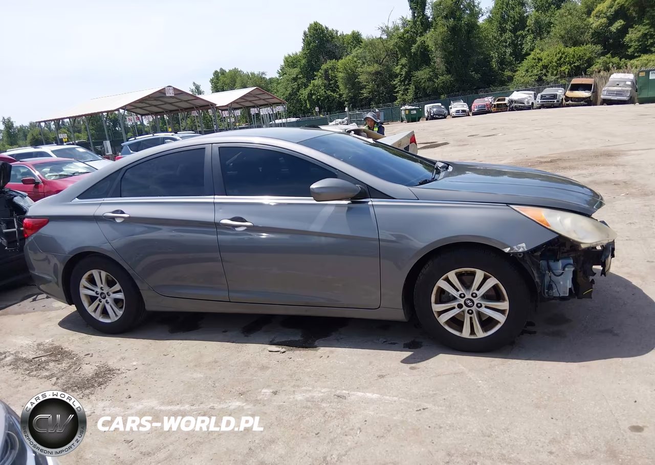 2013 Hyundai Sonata Gls VIN:5NPEB4AC9DH764373 - 14