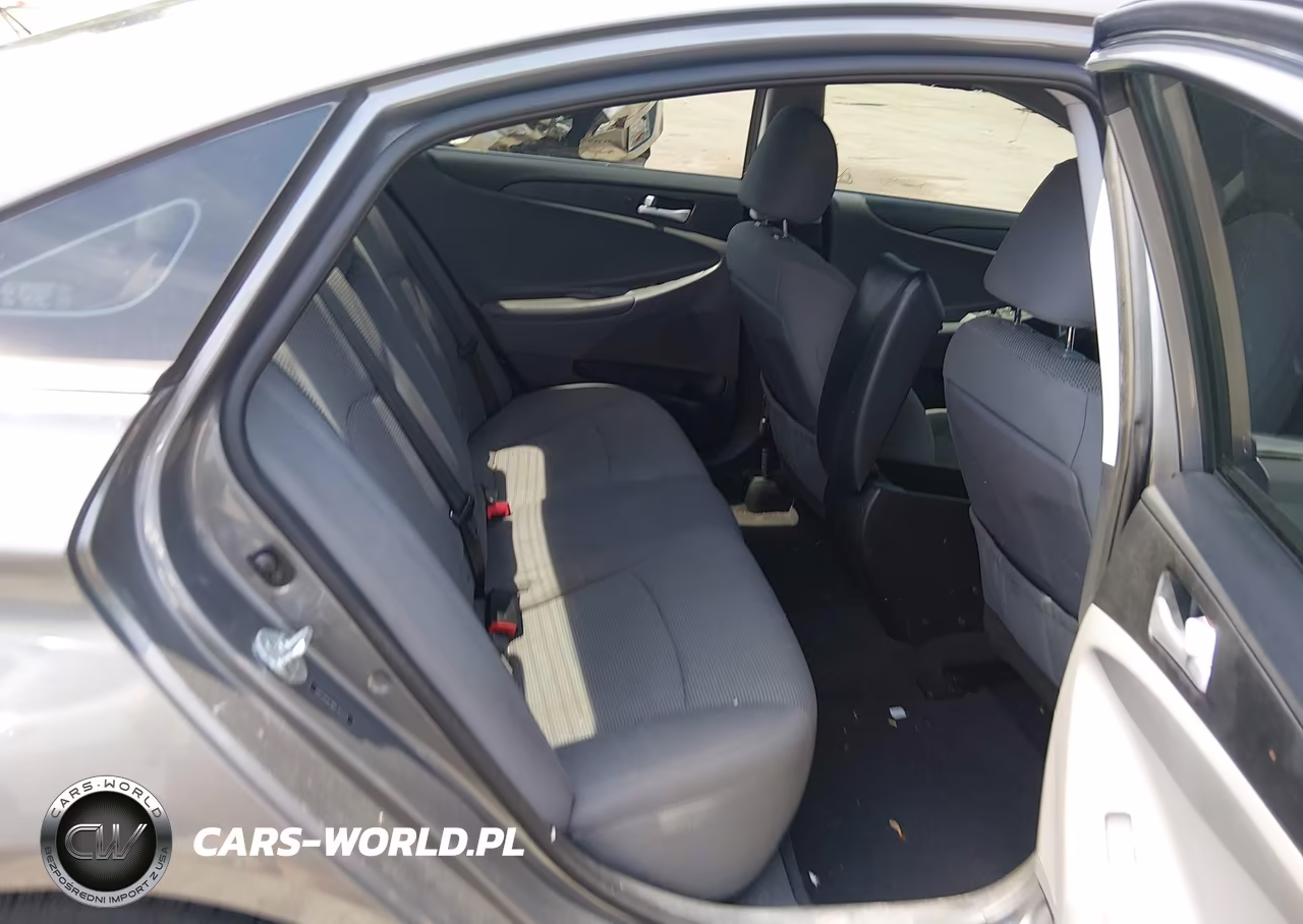 2013 Hyundai Sonata Gls VIN:5NPEB4AC9DH764373 - 8
