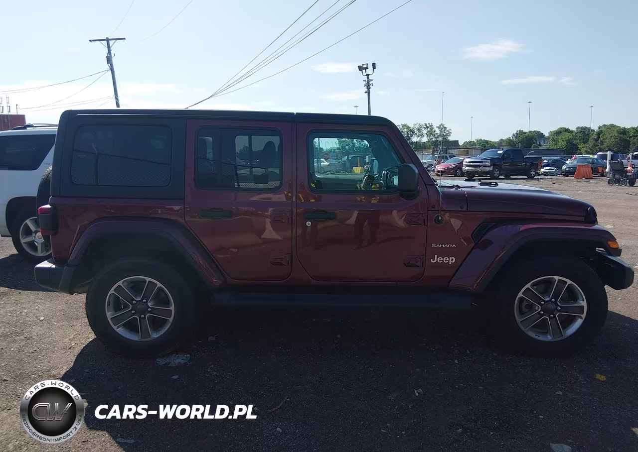 2022 Jeep Wrangler Unlimited Sahara 4X4 VIN:1C4HJXEG7NW103922 - 13