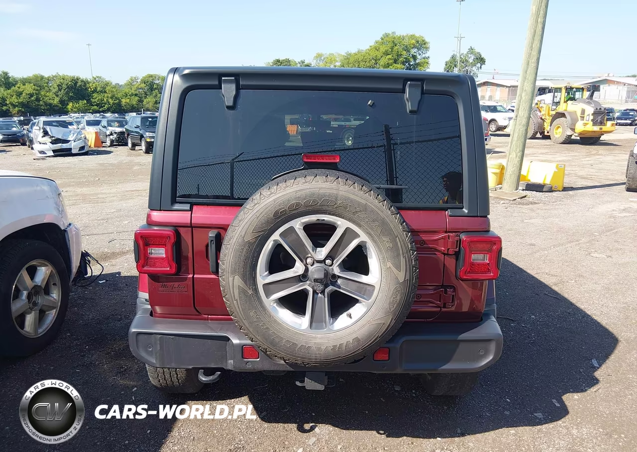 2022 Jeep Wrangler Unlimited Sahara 4X4 VIN:1C4HJXEG7NW103922 - 16