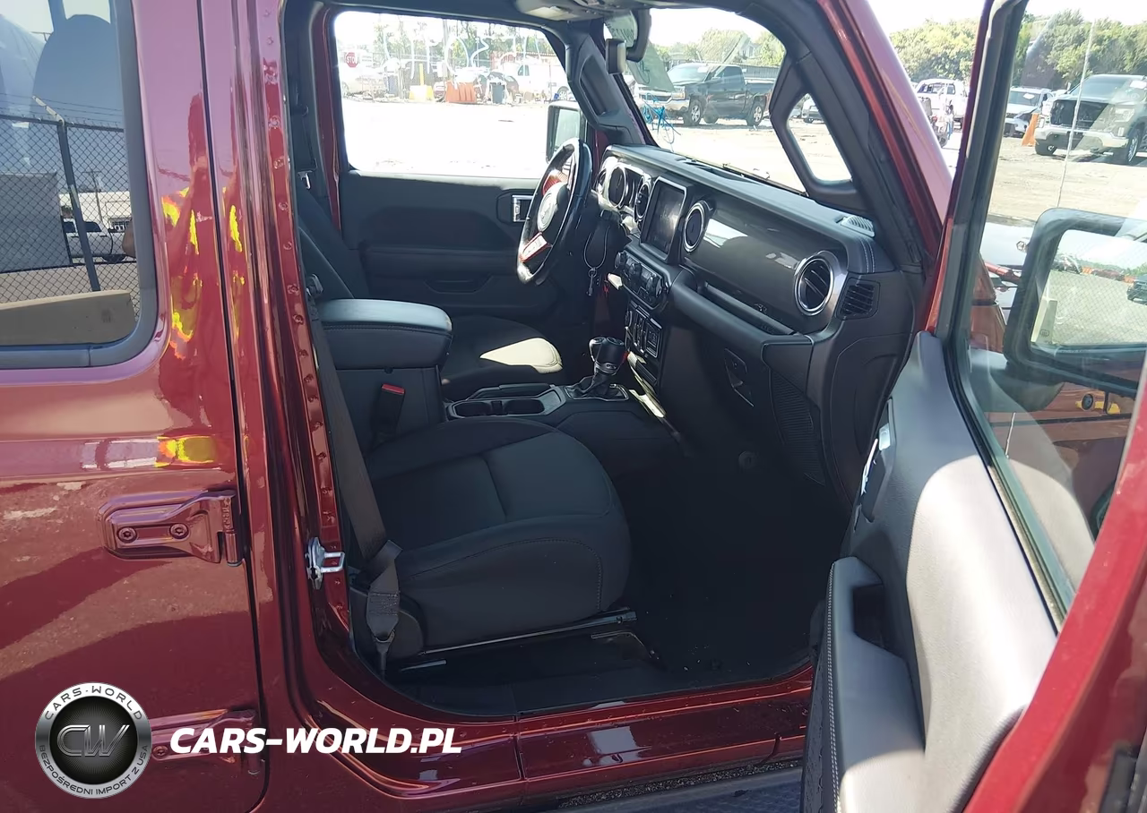 2022 Jeep Wrangler Unlimited Sahara 4X4 VIN:1C4HJXEG7NW103922 - 5