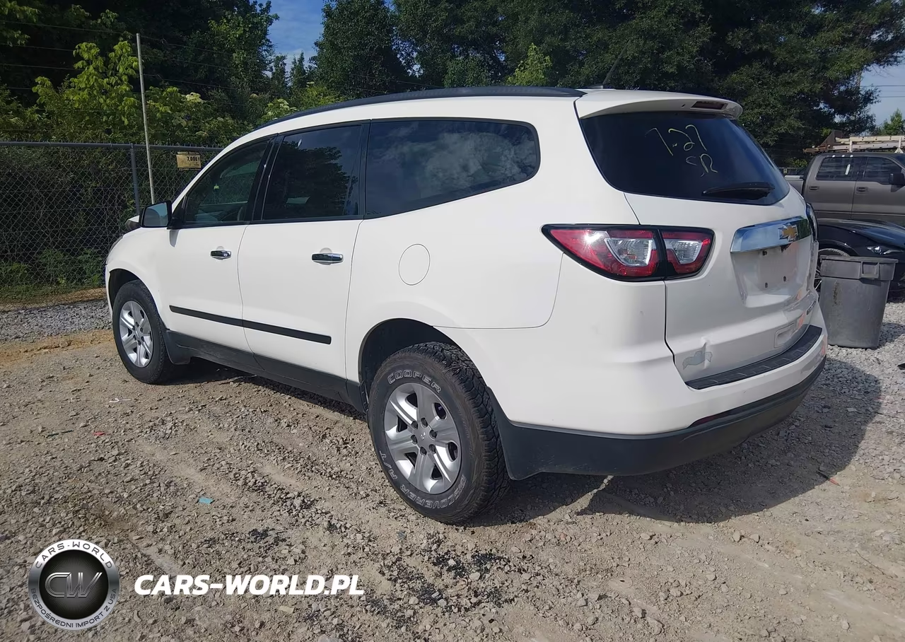 2015 Chevrolet Traverse Ls VIN:1GNKRFEDXFJ217286 - 3
